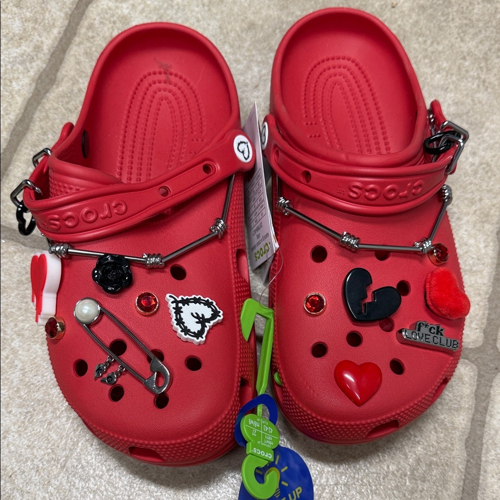 CROCS x Karol G Red Classic Clogs with Charms - Picture 2 of 4